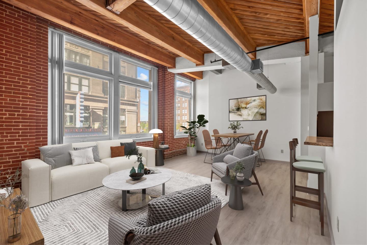 Vangard Lofts Image 3
