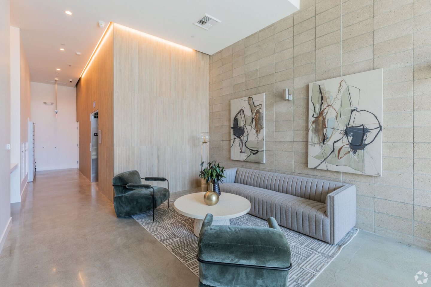 Uptown Lofts Image 4