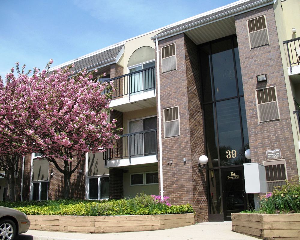 Carriage House Image 1