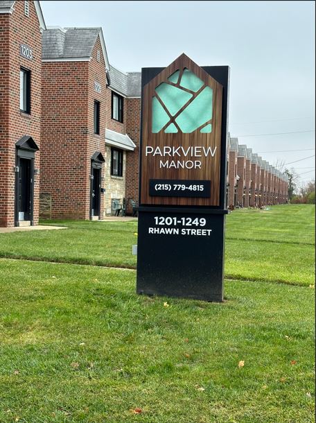 Parkview Manor Image 5