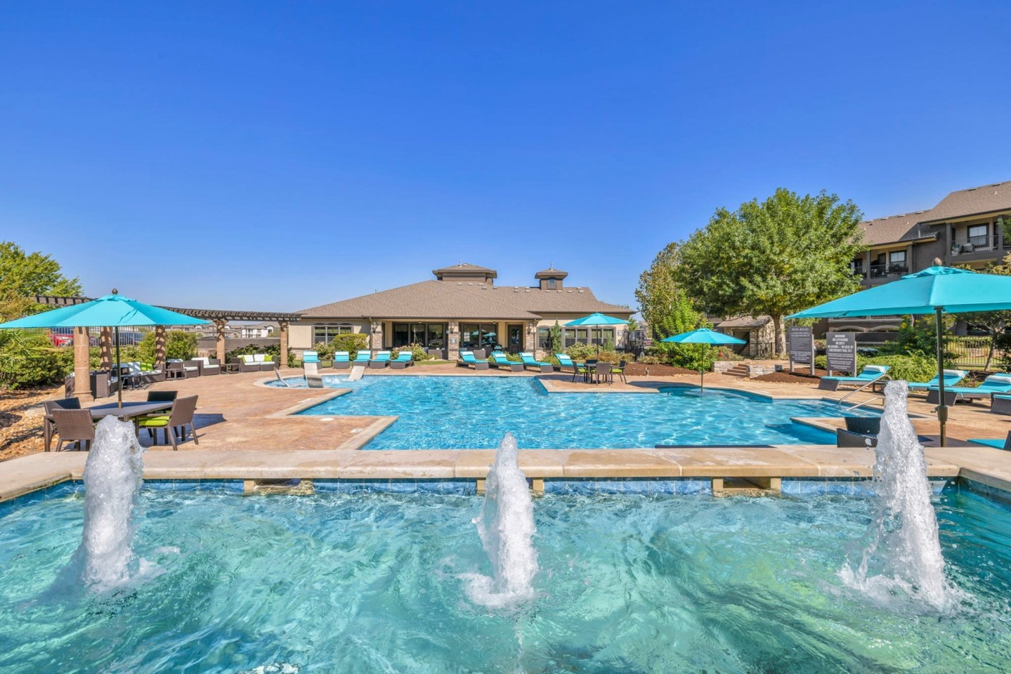 Villas at Mira Loma Image 8