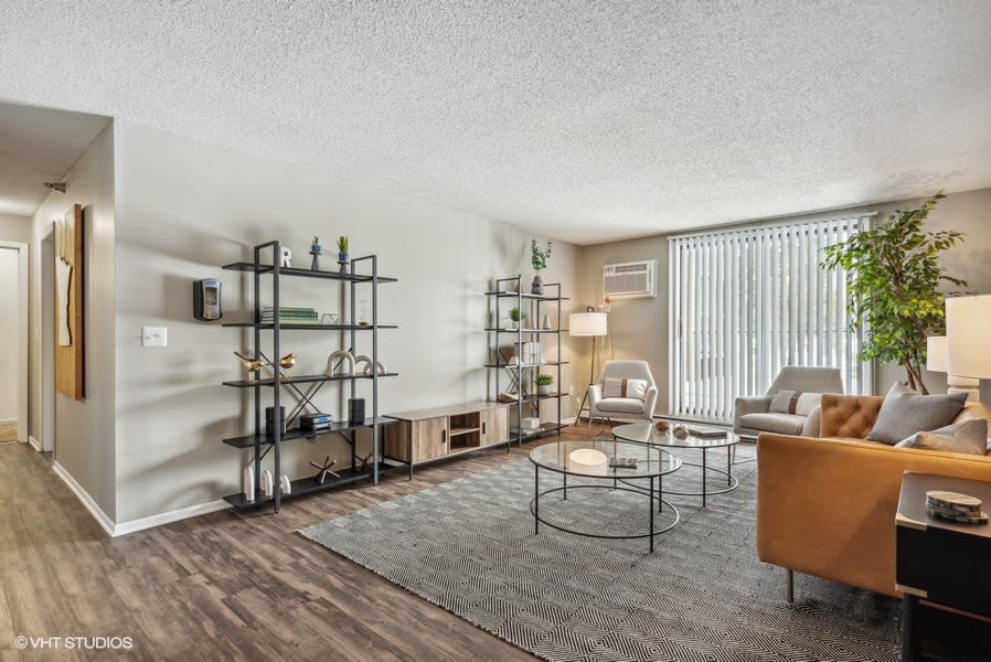Reserve Eden Prairie Image 59