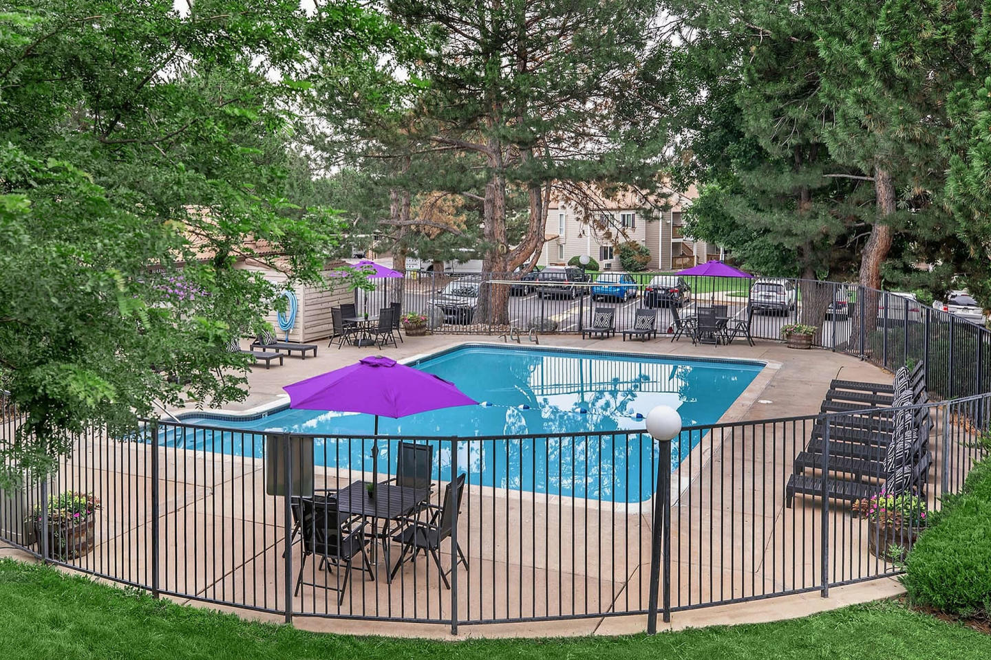 Knollwood Apartments Image 8