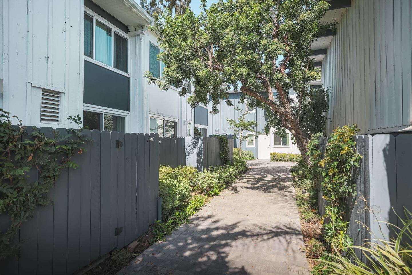 Moorpark Apartments Image 7