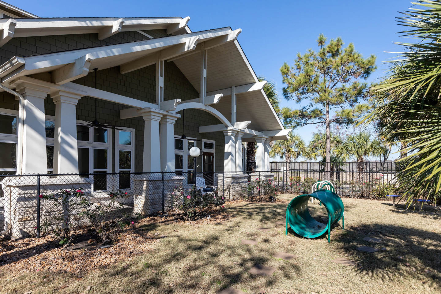 Lakefront Villas Image 21