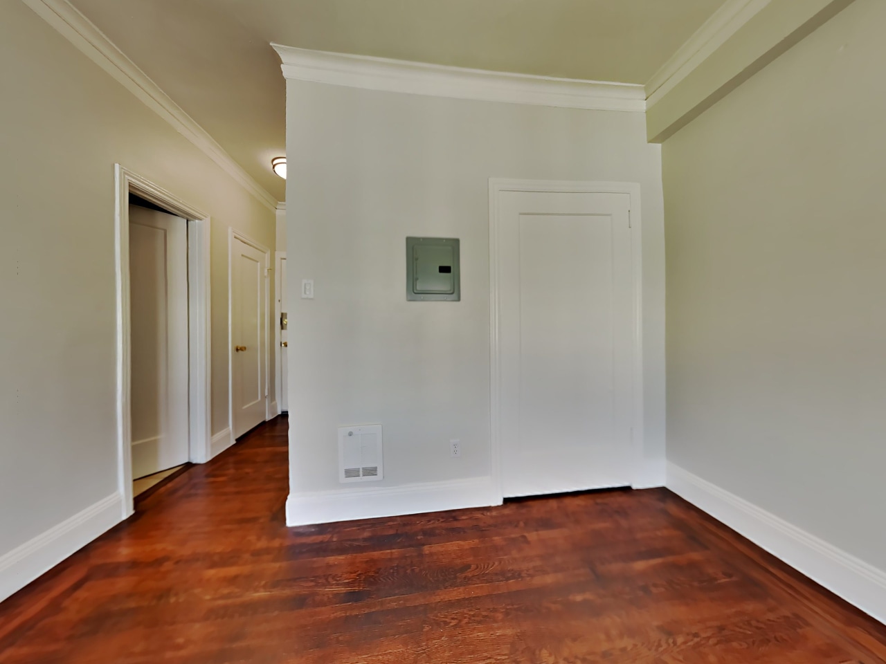 347 Eddy St. Image 12
