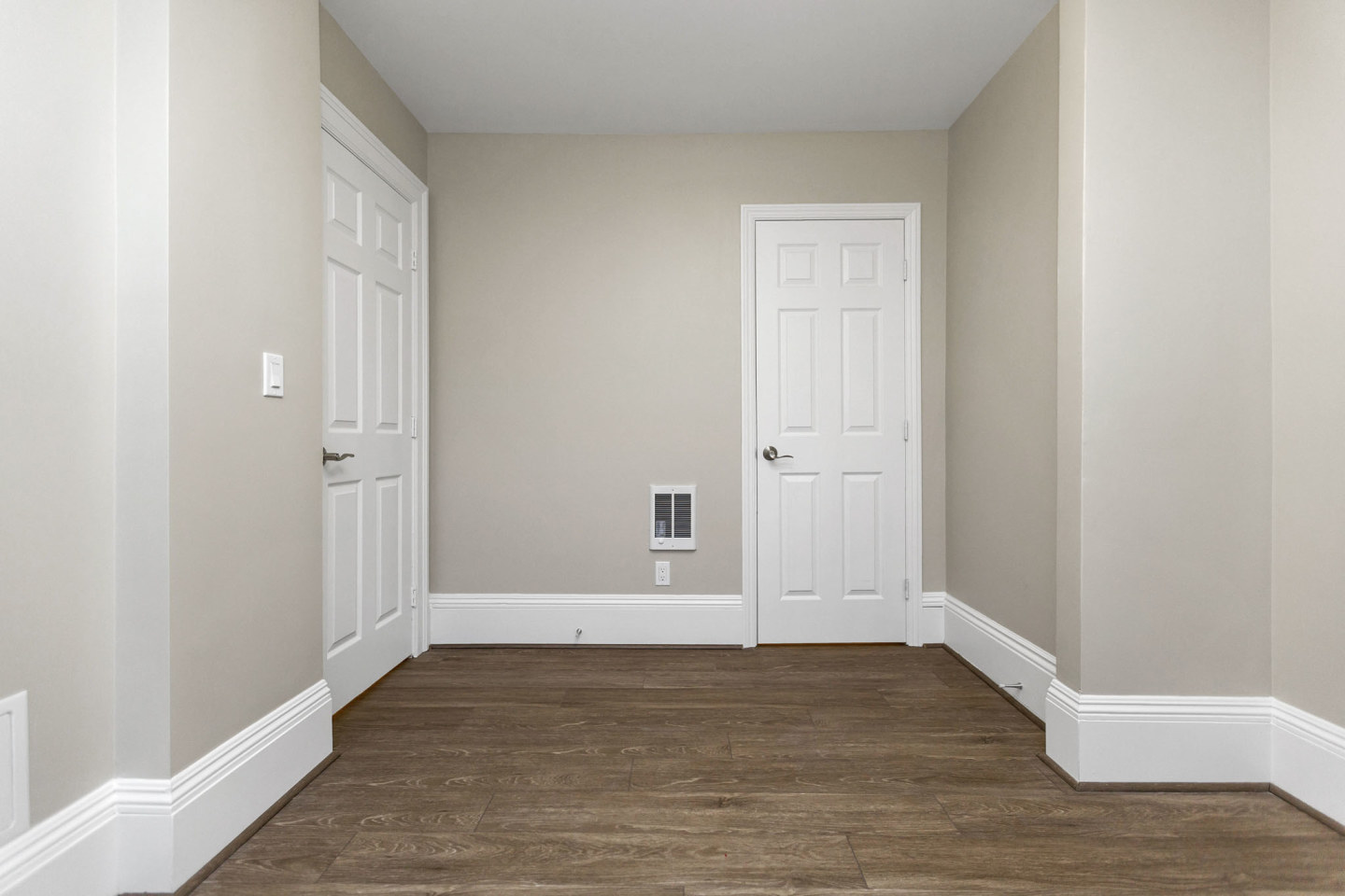 845 PINE Apartments Image 33