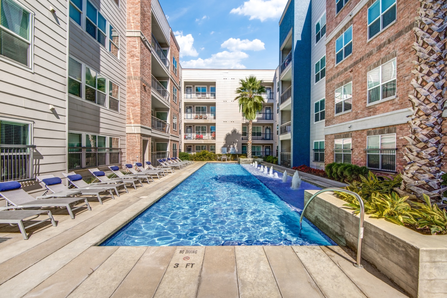 Republic at Alamo Heights Image 9