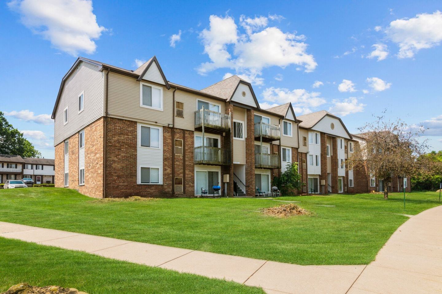 Residences at Grand Blanc Apartments Image 7