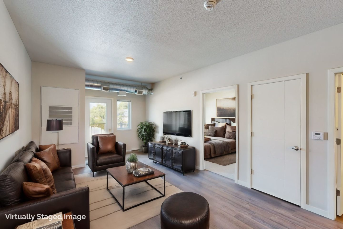 Boulevard Apartments & Townhomes Image 7