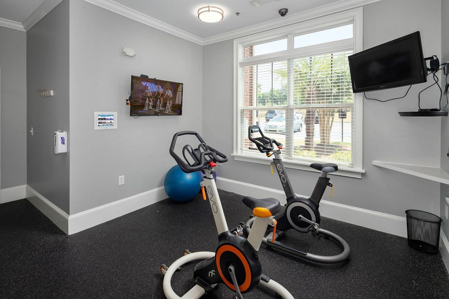Abberly Village Image 21