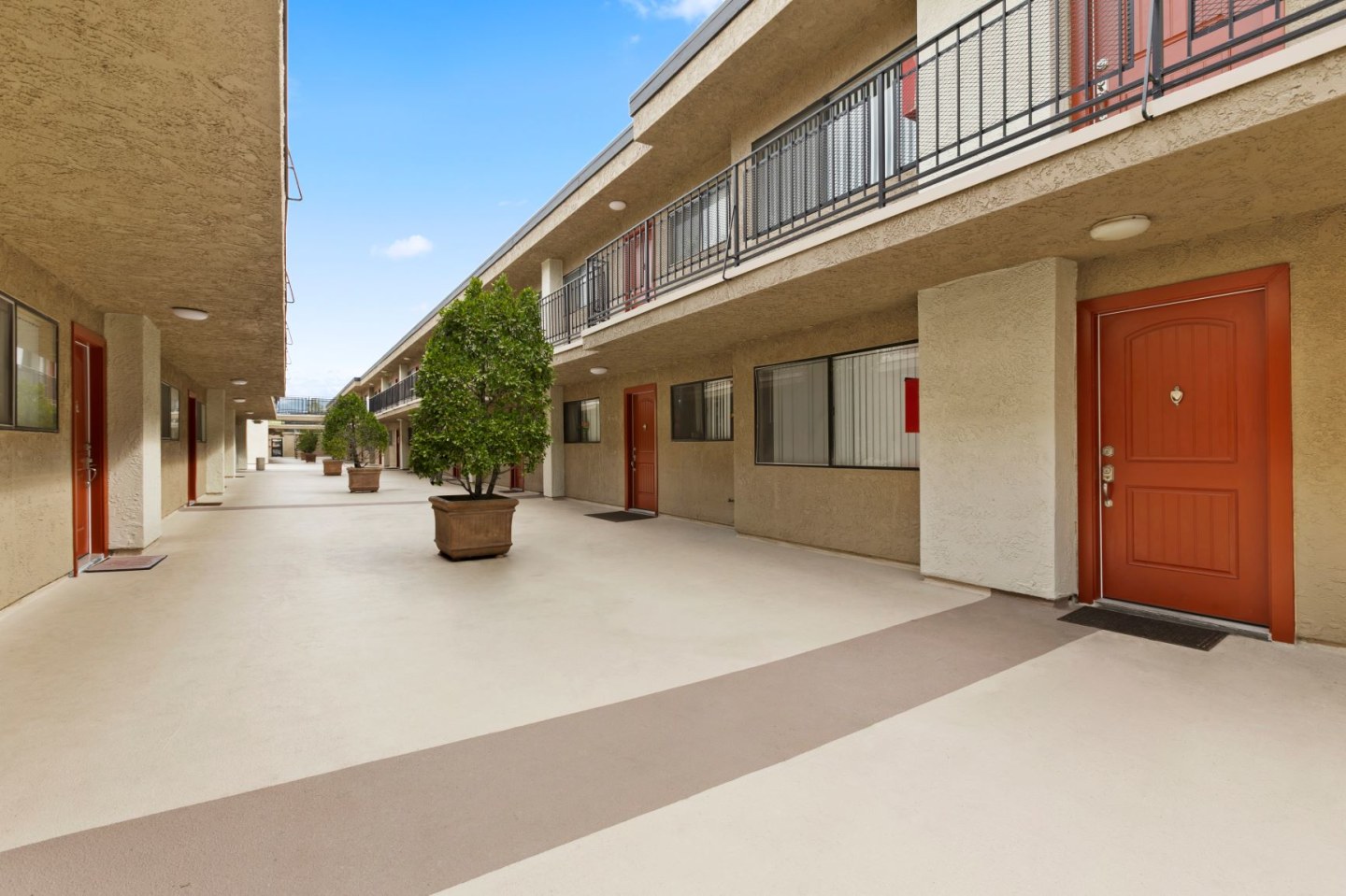 Topanga Terrace Image 18