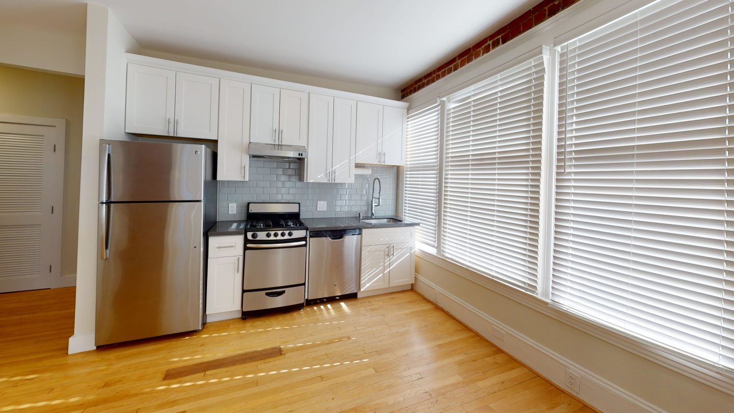 720 Jones Street Image 14