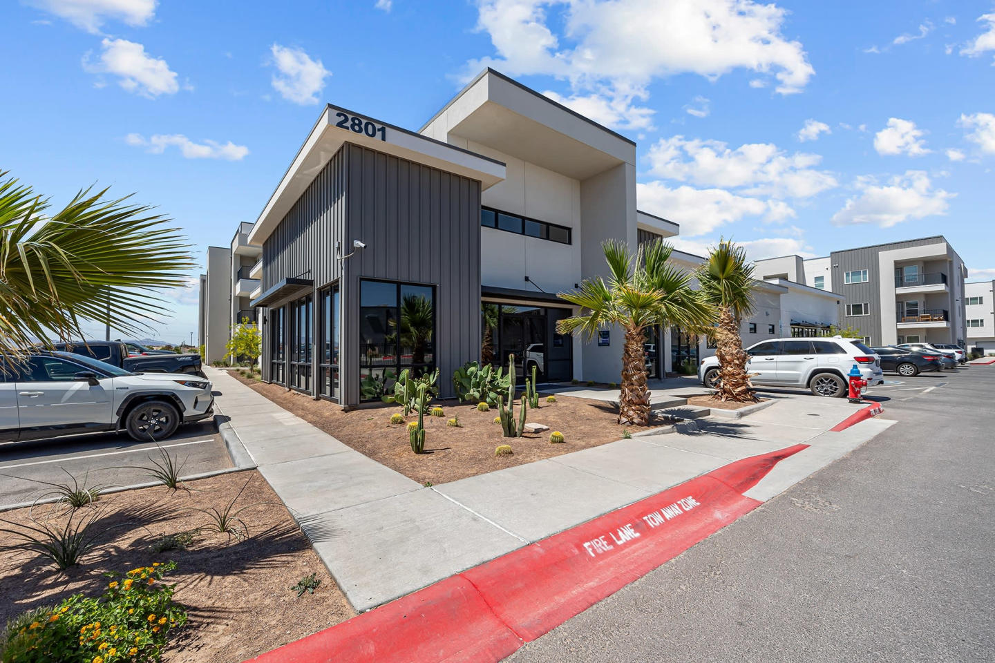 Desert Commons East Image 31