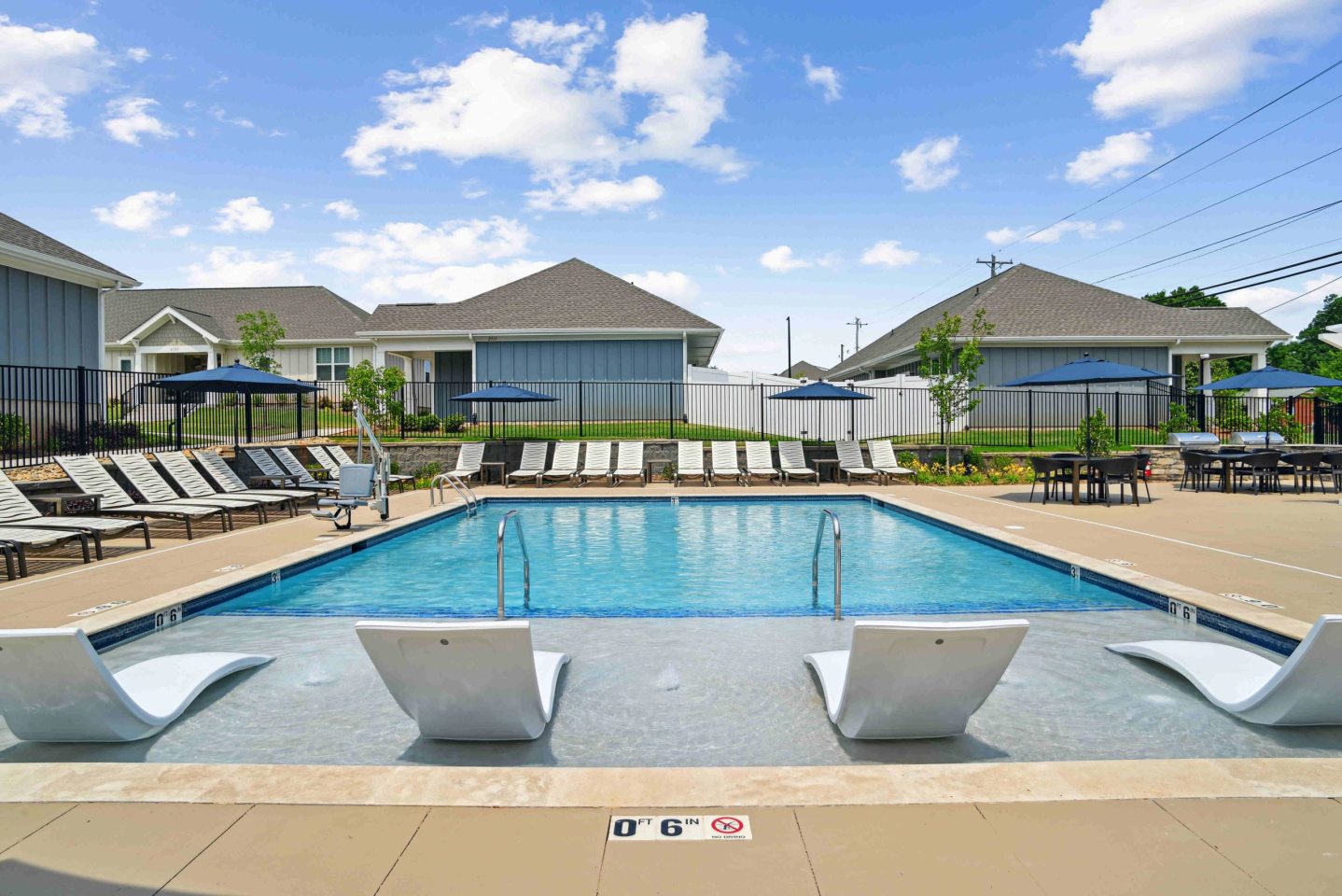 Zora University Townhomes Image 9