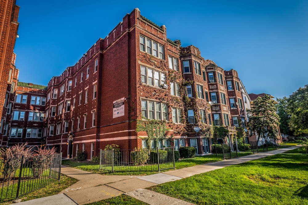 5948 W Superior Image 16