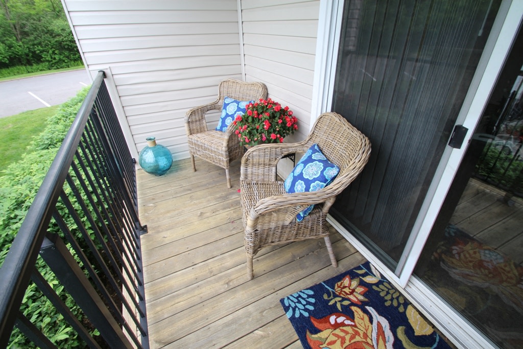 Deer Hill Image 63