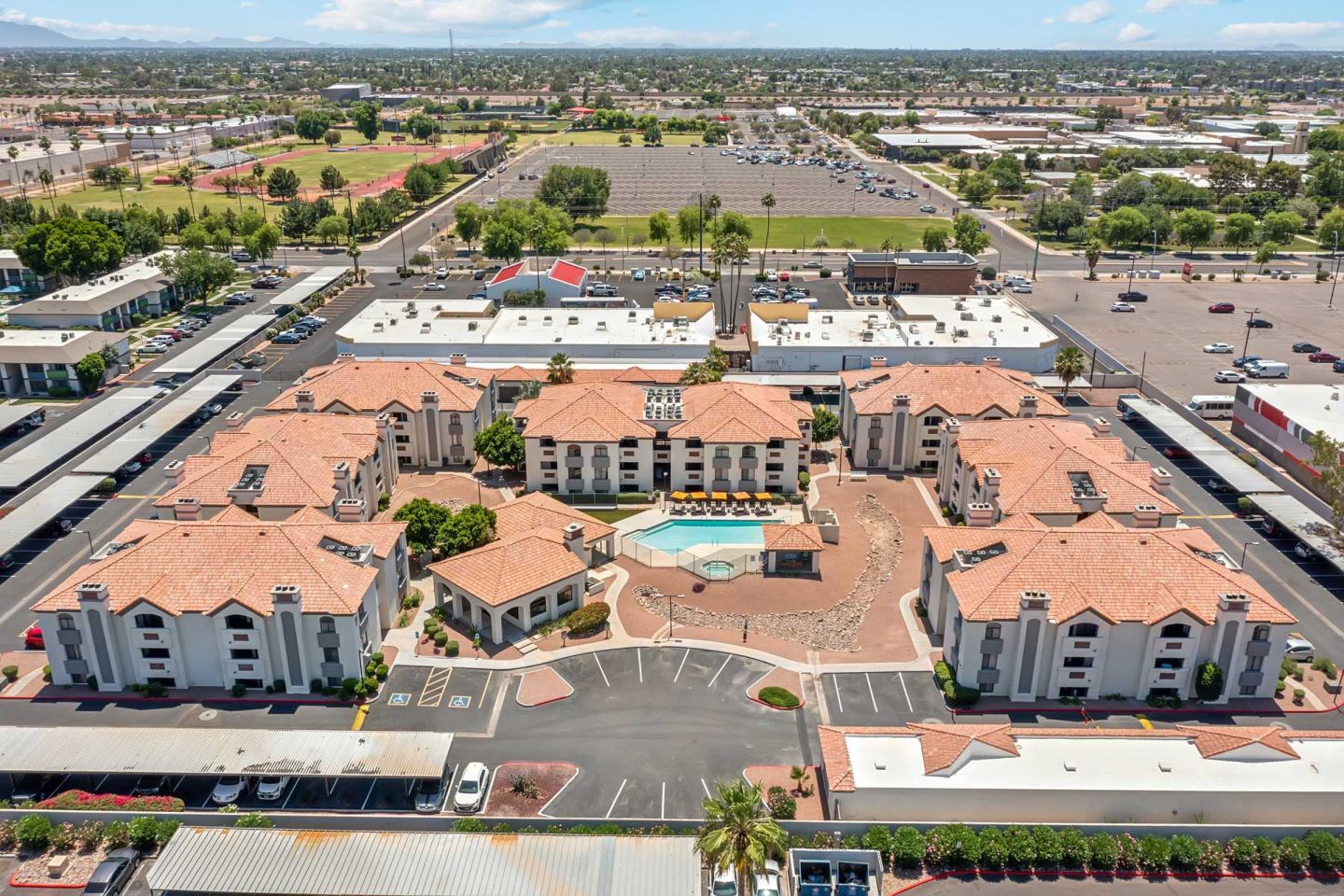 Twin Palms Image 48