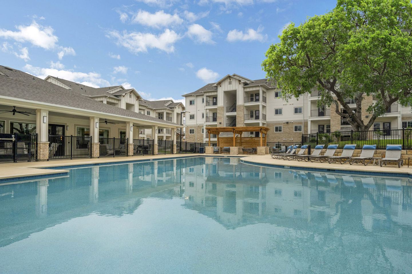 The Residences at Landon Ridge Image 4