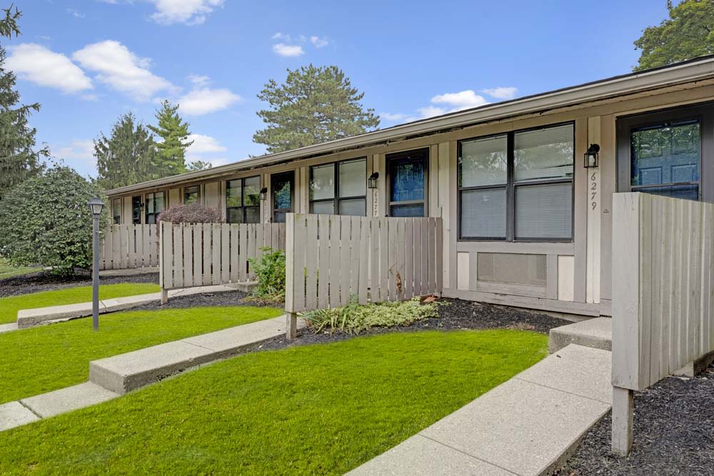 Stonehenge Apartments Image 13