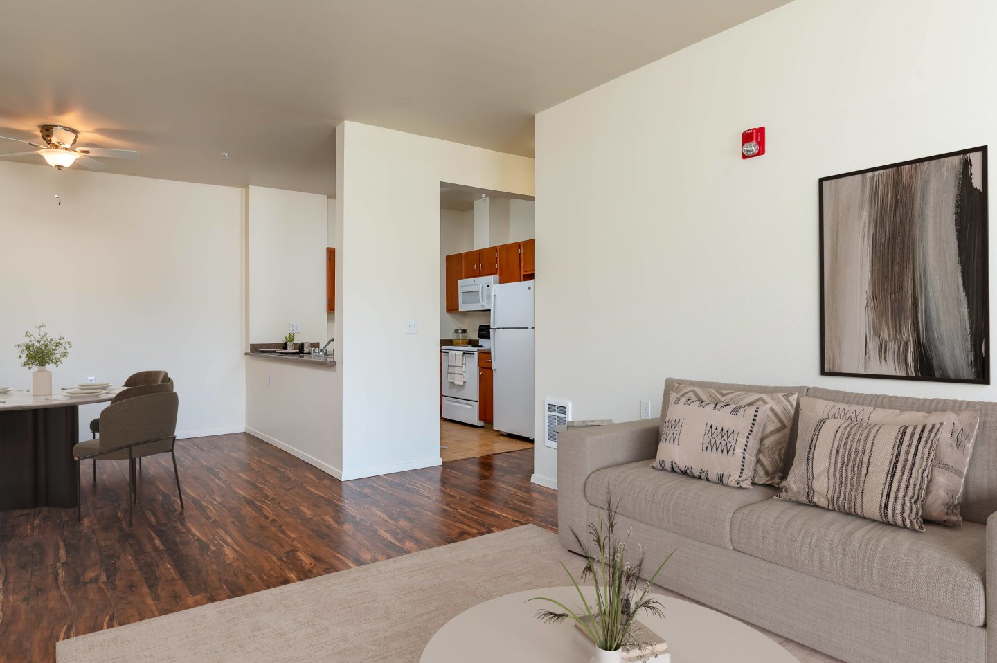 Center Pointe Apartments Image 32