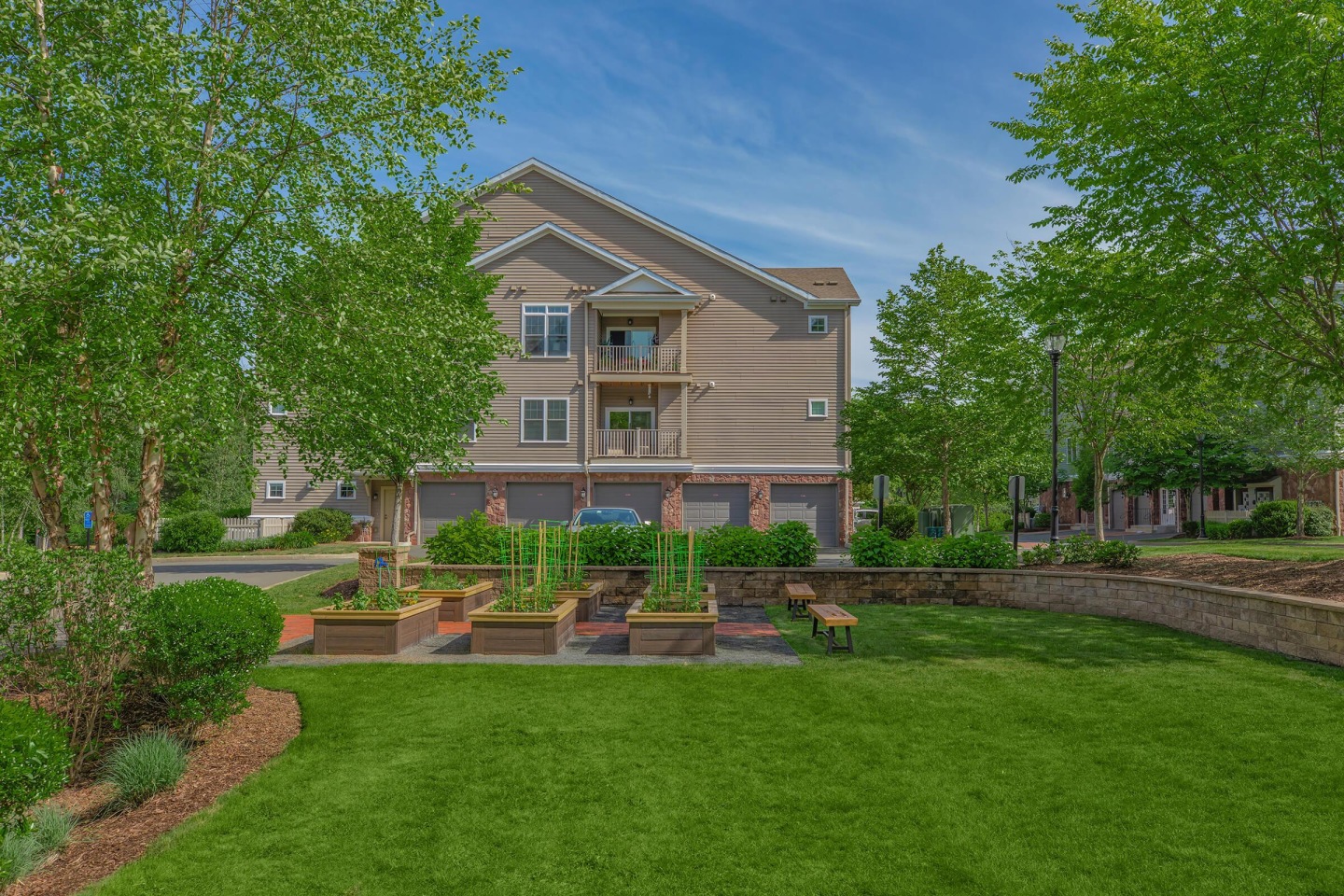 Mill Commons Image 16