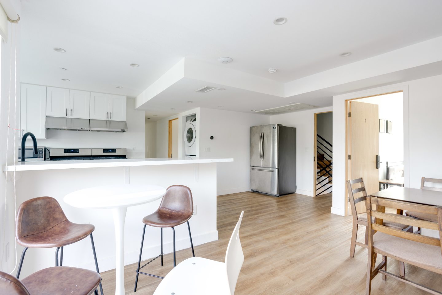 1620 W 35th Place - Co-Living Image 12