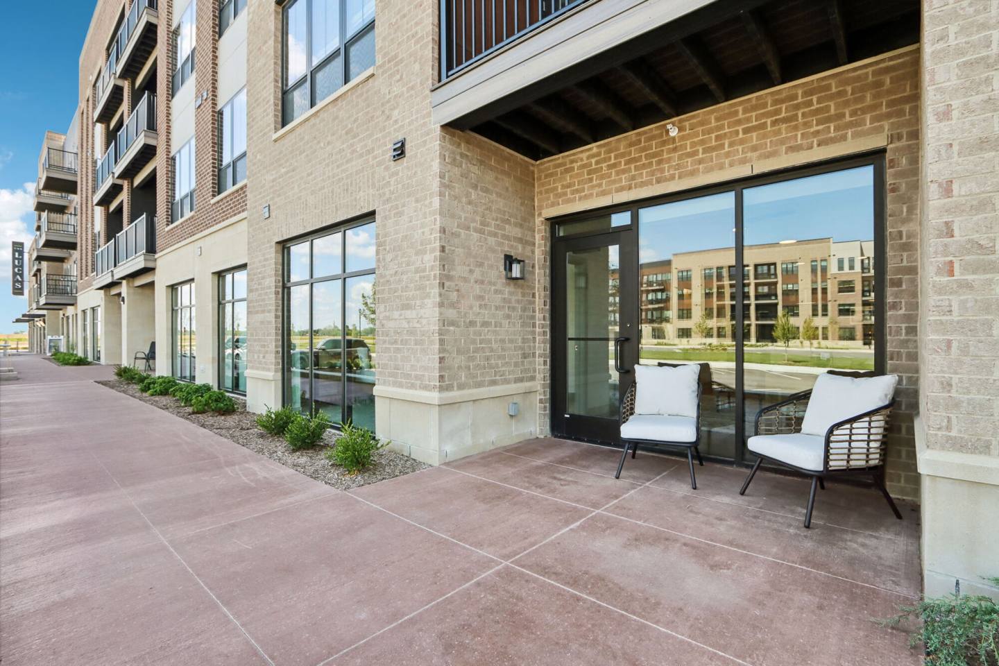 McCord Square Apartments and Retail Image 8