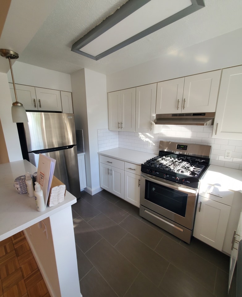 429 Apartments Image 17