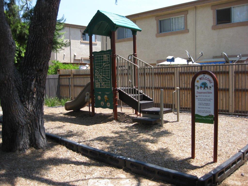 Scripps Poway Villas Image 10