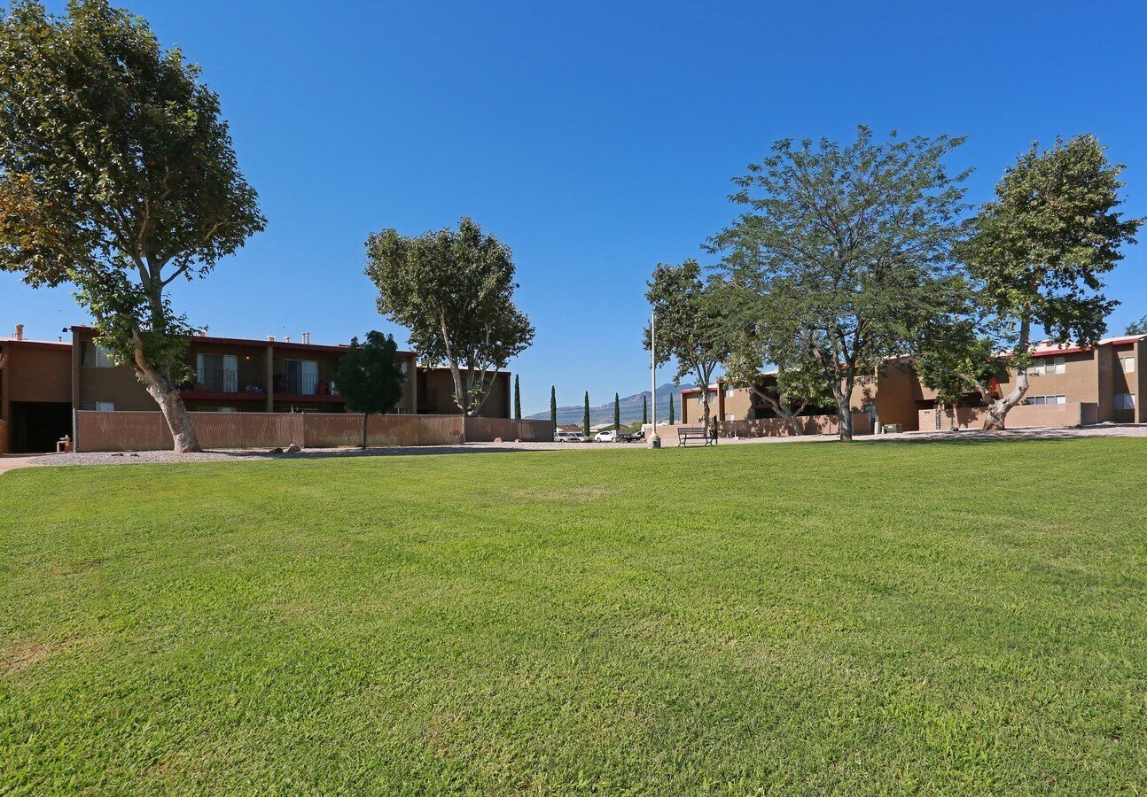 Vista Village Image 6