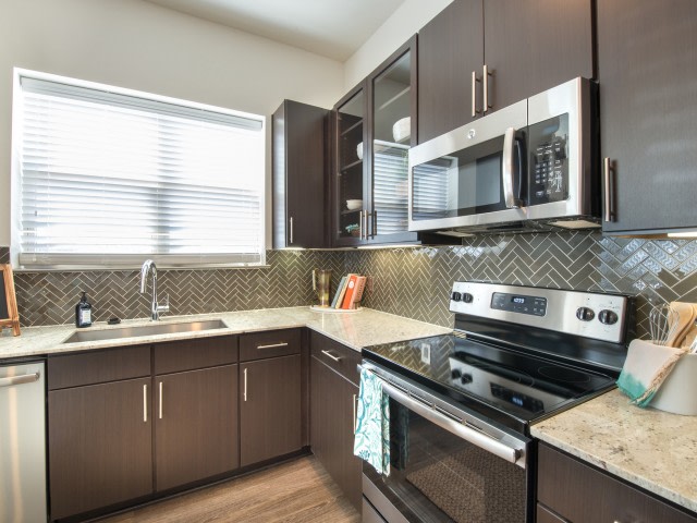 Overture Highlands - 55+ Apartment Homes Image 4