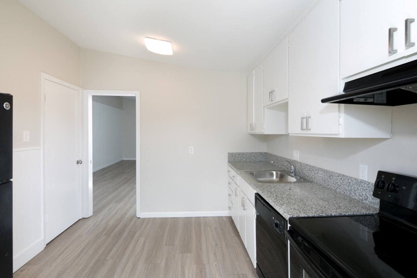 The Mark Apartments Image 2