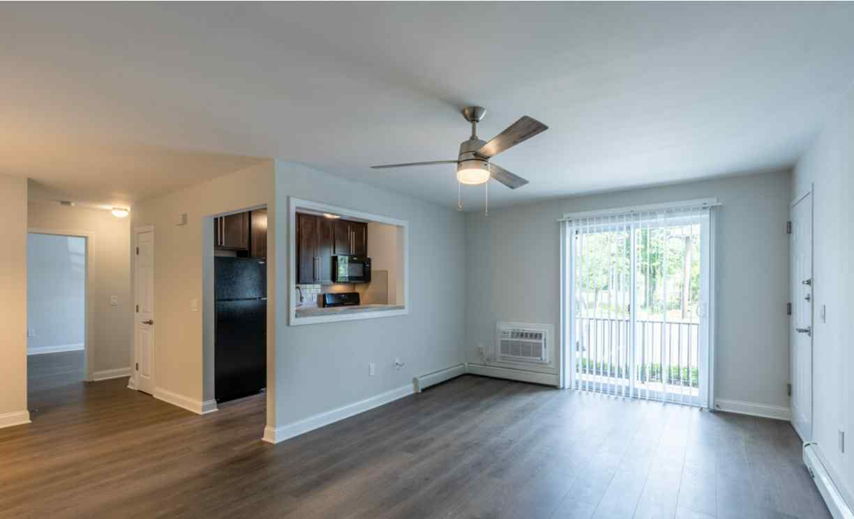 Queens Gardens Apartments Image 6
