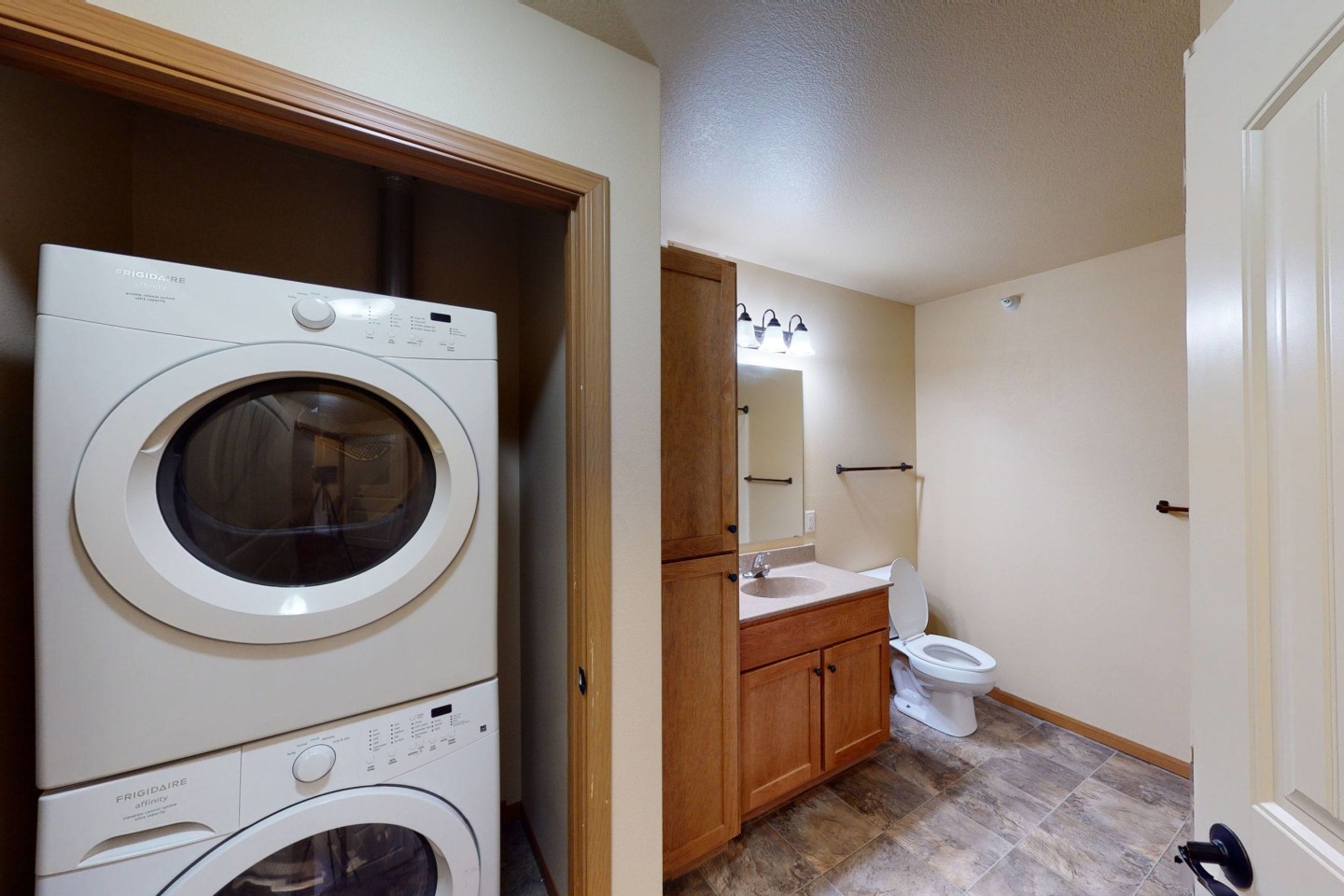 Williston Garden Apartments Image 16