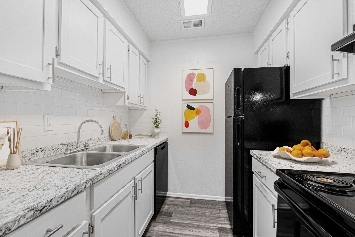 Crescent Place Apartments Image 29