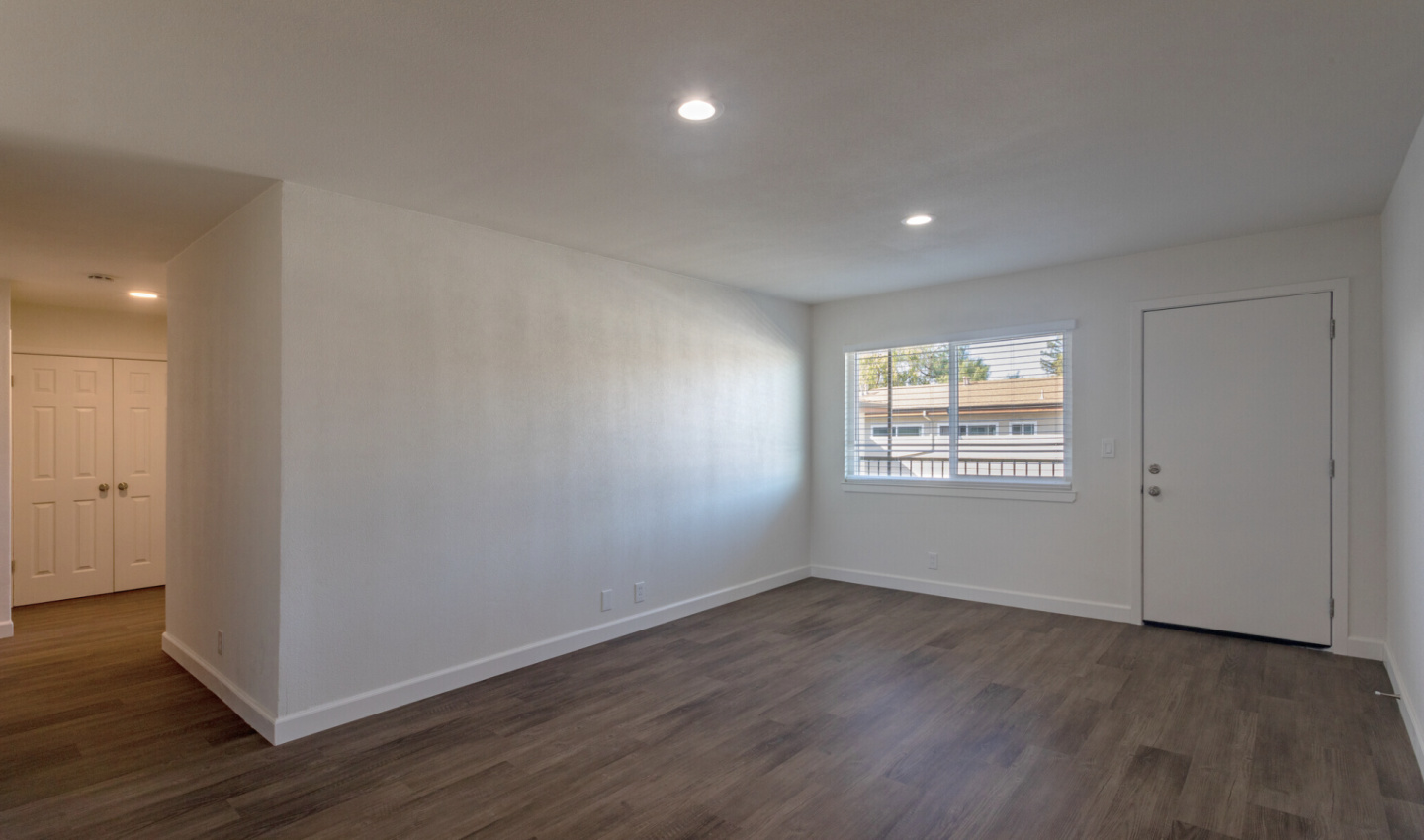 The Laura Apartments Image 4