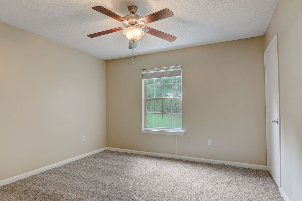 The Grove Apartments Image 21