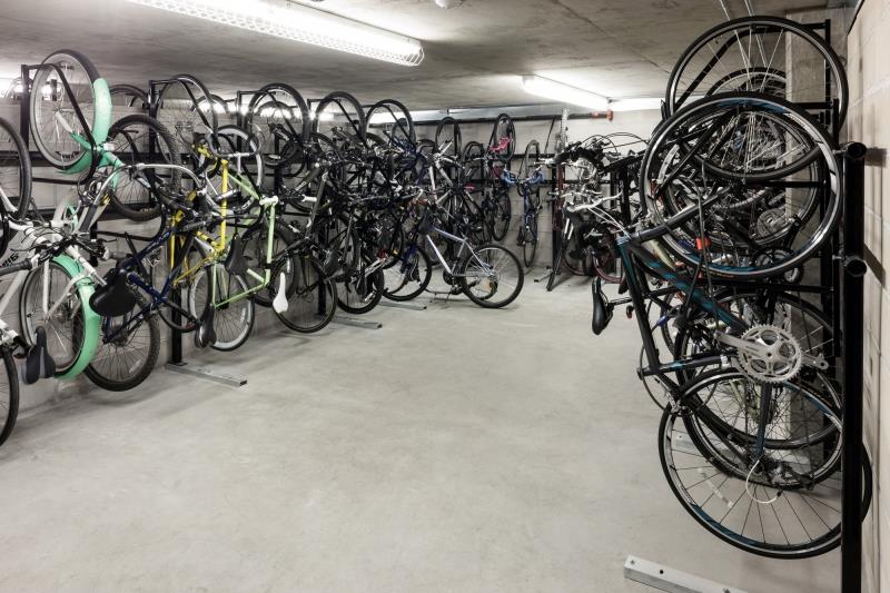1000 Grant Image 27