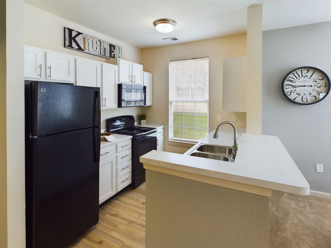 Pebble Brook Village Image 7