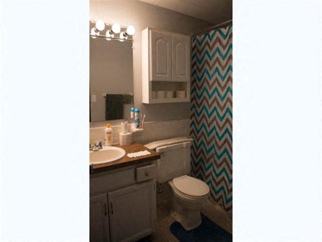 Trenton Place Apartments Image 16