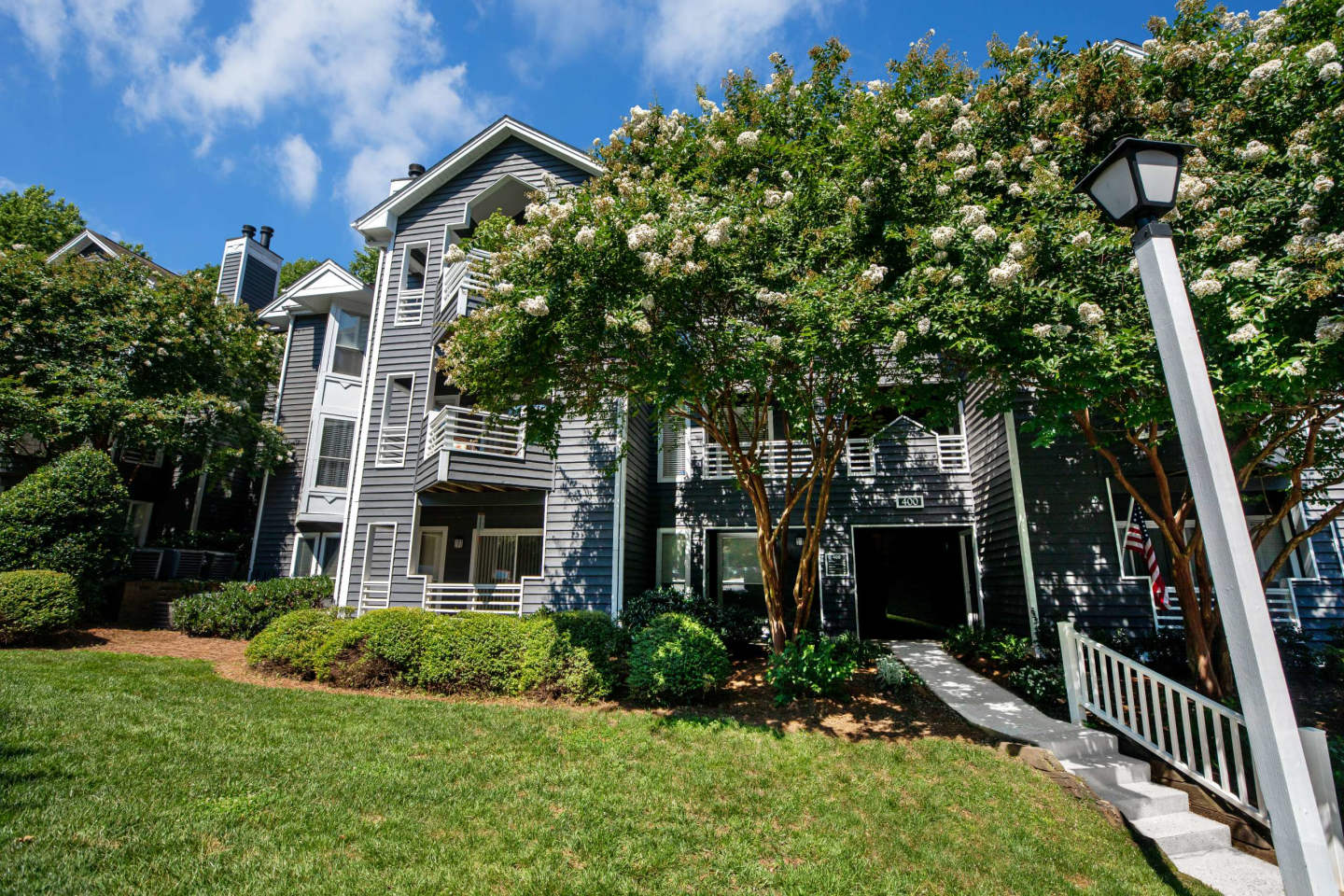 Briarleigh Park Apartments Image 3