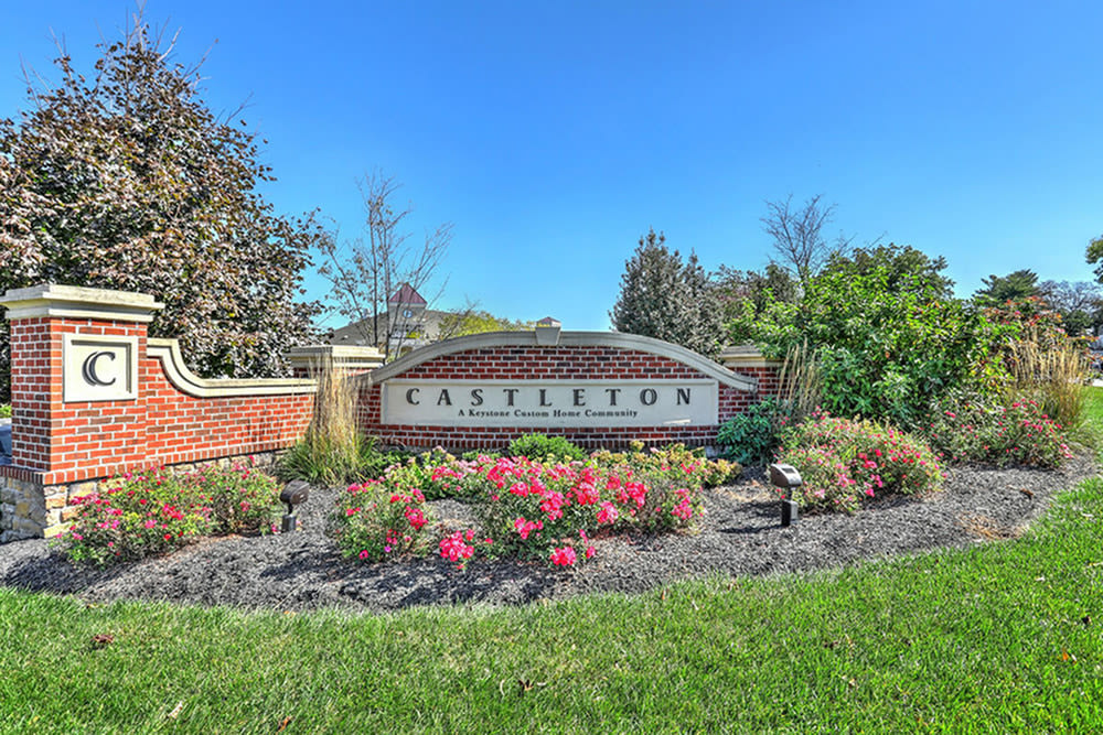 The Villas of Castleton Apartments Image 5