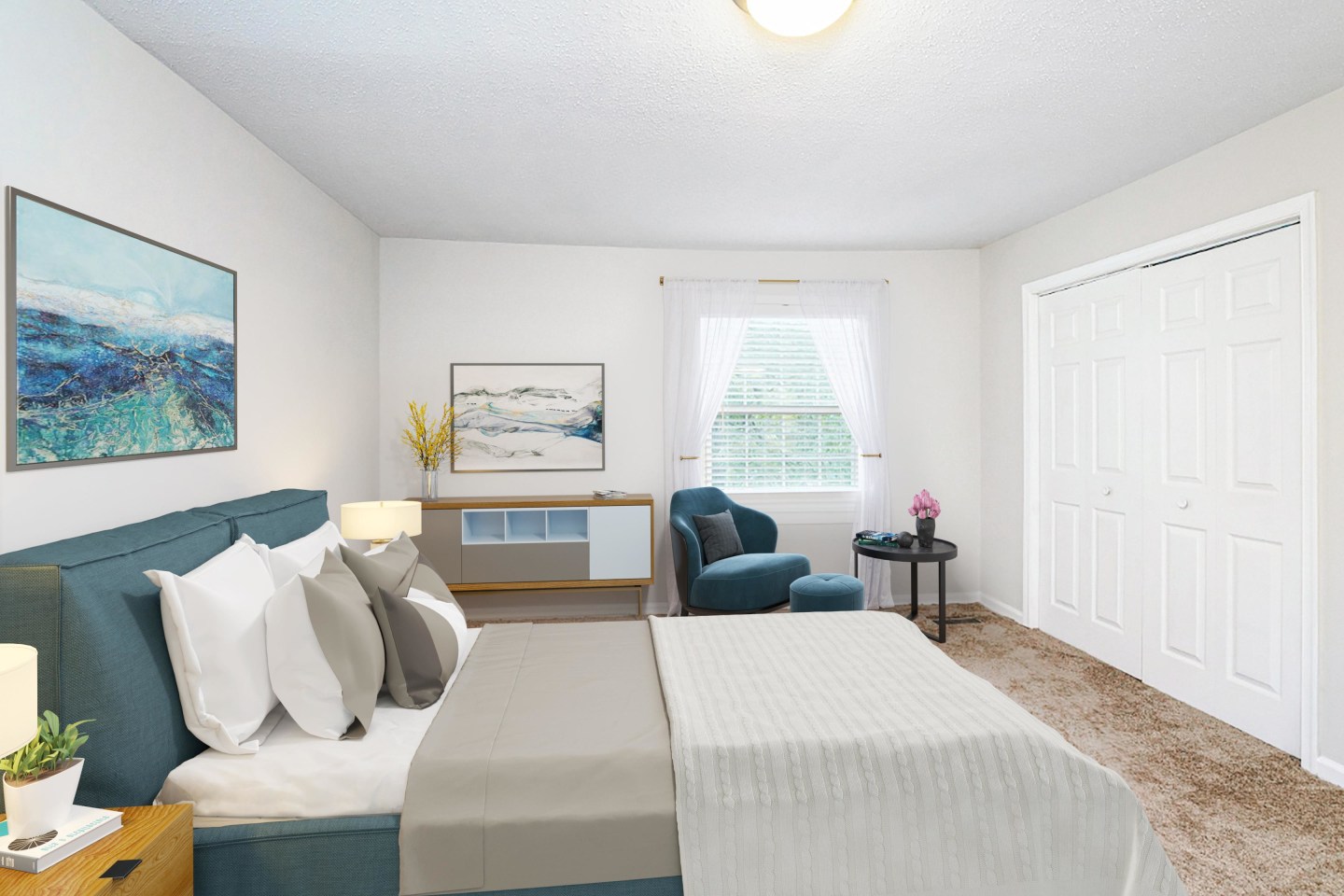 Hyde Park Townhomes Image 13