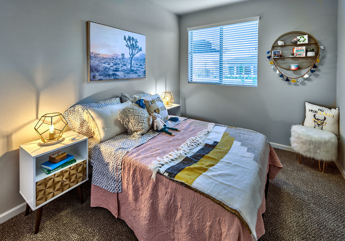 Carson Hills Image 12
