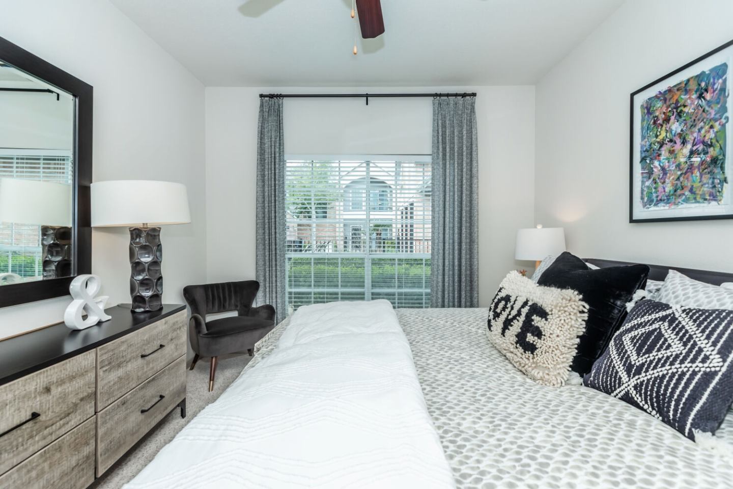 Richmond Towne Home Apartments Image 5