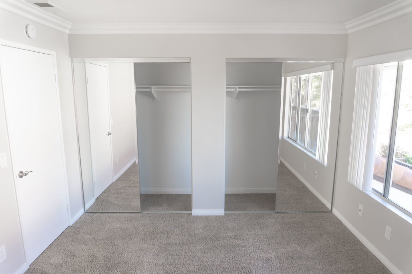 Viewpoint Luxury Apartments Image 8