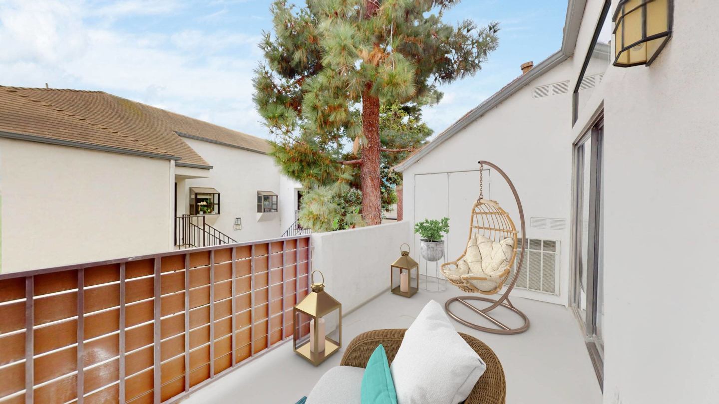 Sendero Huntington Beach Image 13