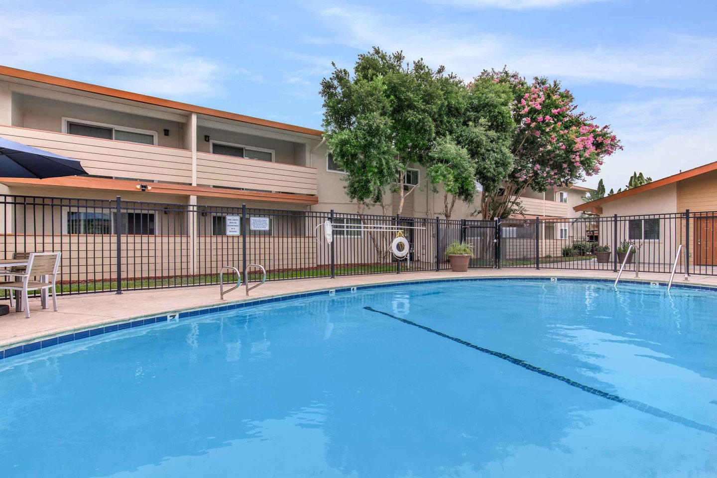 Ladera Woods Image 6