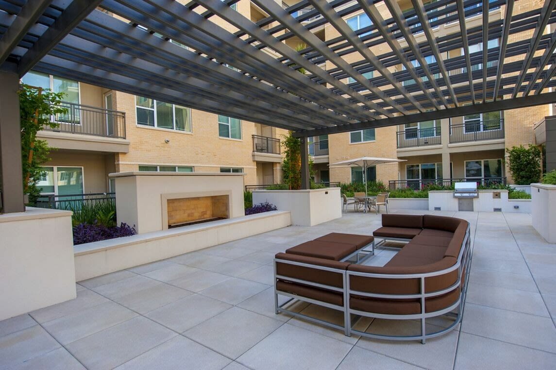 Pearl 21 Eleven Image 8